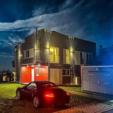 Schleivilla-kapitaen-james-cook2-by-seeblick-ferien-oro-e-saeule-thermomix-sauna Villa *