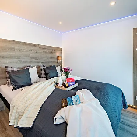 Kapitän Cook 2 Olpenitz, Allergikerfreundlich, Wasserbett, 3zi.